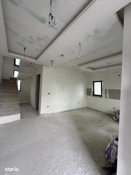 Vila lux strada asfaltata , zona hlincea-Vi?an , vedere panoramica! - 10