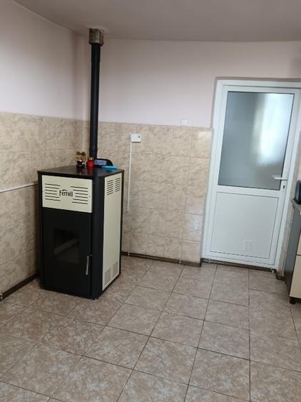 Casă individuală cu 3 camere cu Teren 6100 Mp în Micești