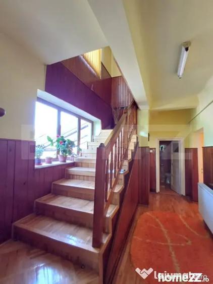 Casă cu 5 camere cu Teren 248 Mp în Turda