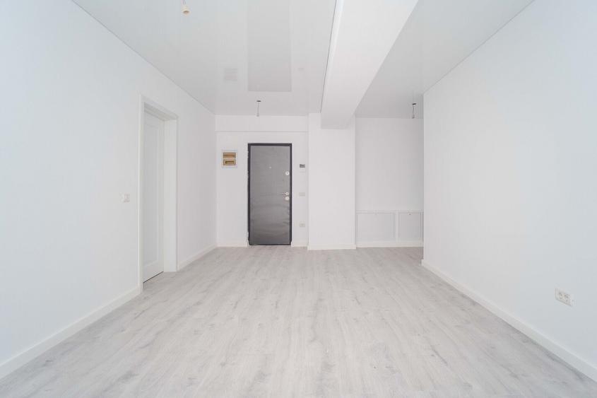 Apartament cu 2 camere decomandat în Nicolina