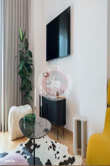 Apartament cu 4 camere decomandat în Centrul Istoric