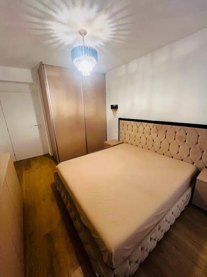 Apartament cu 2 camere decomandat, mobilat în Central