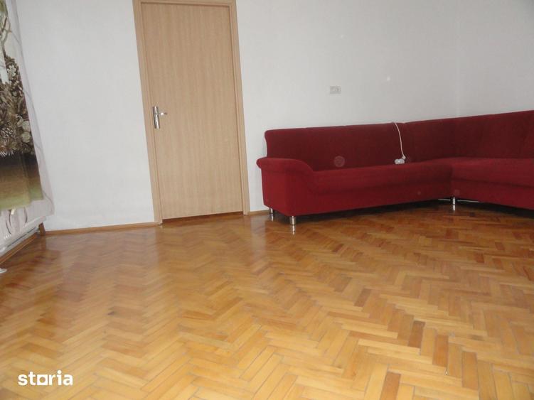 Apartament 2 camere, etaj, 2 Bdul Revolutiei, 103 mp, renovat, mobilat - 11