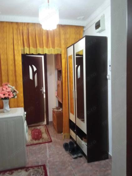 Apartament cu 2 camere decomandat în Micro 18