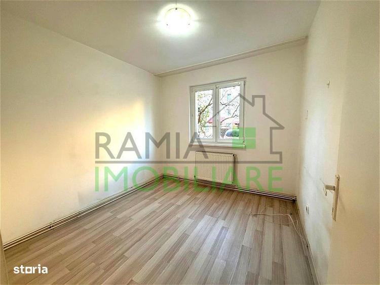 Apartament cu 2 camere semidecomandat în Florilor