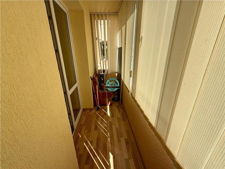 Apartament cu 2 camere de inchiriat, decomandat, la 400 m de UMF - 8
