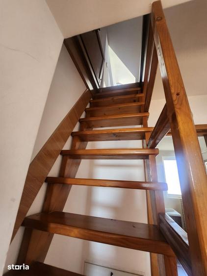 Apartament cu 5 camere decomandat în Craiovei