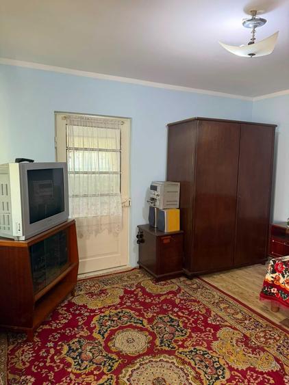 Casă cu 3 camere în Ciorani