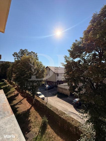 Apartament decomandat / etaj intermediar / Zona Grigorescu - 16