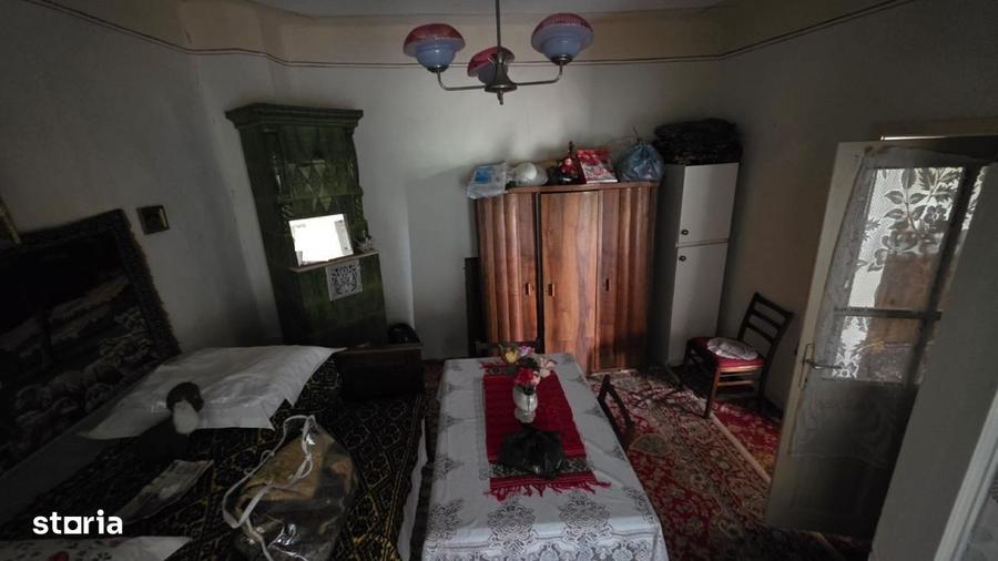 Casă cu 4 camere în Bonțești