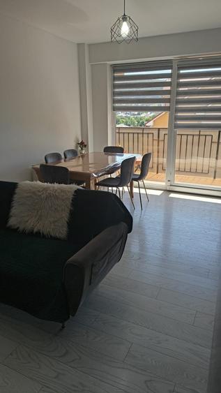 Apartament cu 3 camere decomandat în Unirea