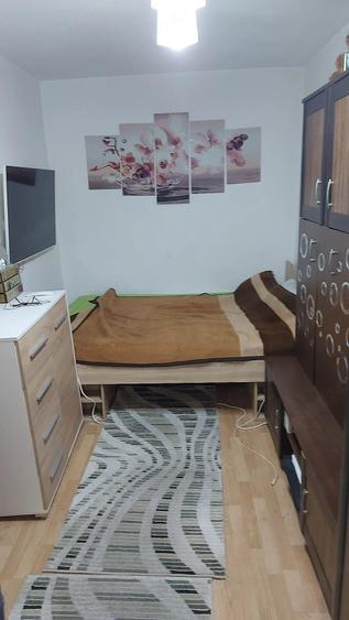 Apartament cu 2 camere semidecomandat în Calea Caransebeșului