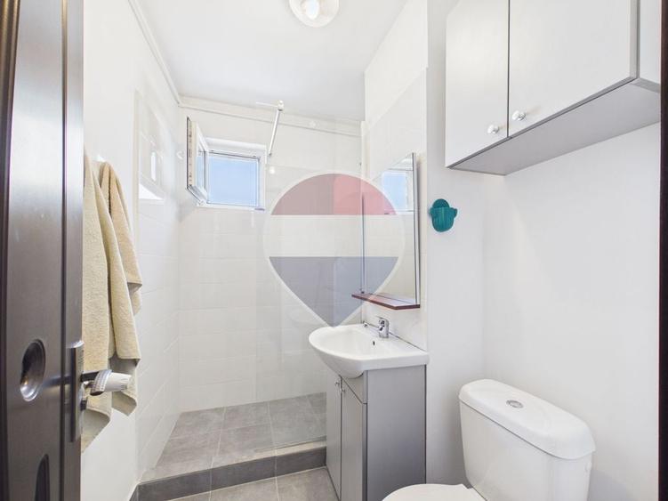 Apartament cu 2 camere decomandat în Giulești