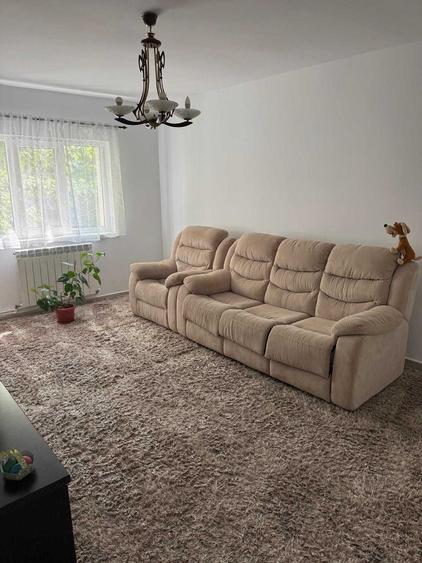 Apartament cu 2 camere decomandat în Spitalului