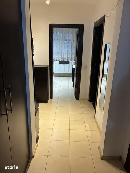 Apartament cu 2 camere decomandat în Titan