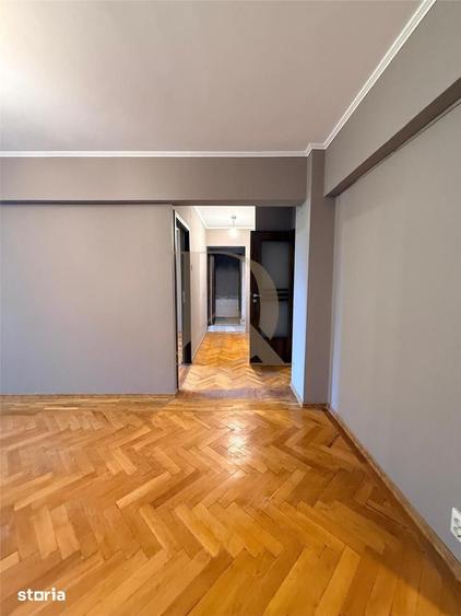 Apartament cu 3 camere în Ultracentral