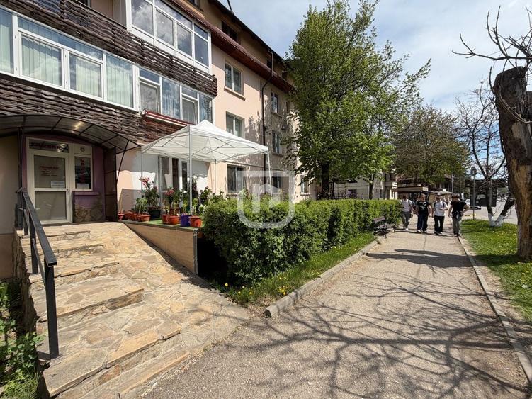 Apartament cu 2 camere semidecomandat, mobilat în Central