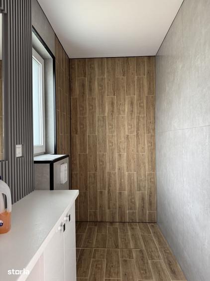 Casă cu 3 camere cu Teren 300 Mp în Sânpetru