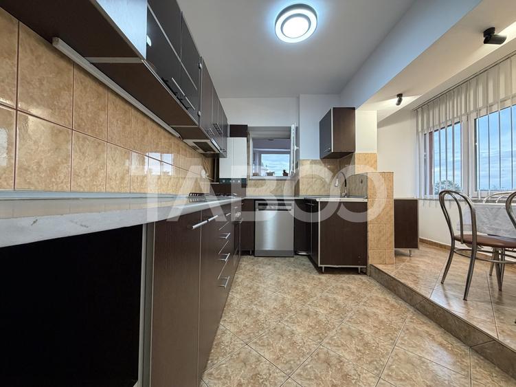 Apartament cu 2 camere decomandat, mobilat în Aurel Vlaicu