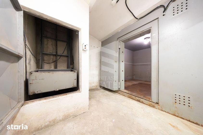 Spațiu comercial, de 612 mp, în Centrul Civic