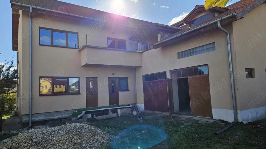 Casă cu 6 camere în Km 5
