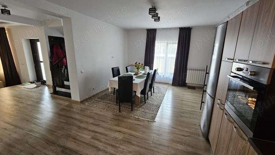 Casă cu Teren 287 Mp în Central