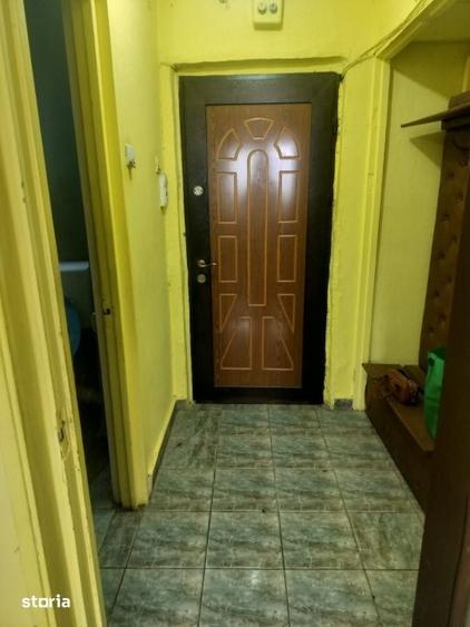 Garsonieră semidecomandată în Brazda lui Novac