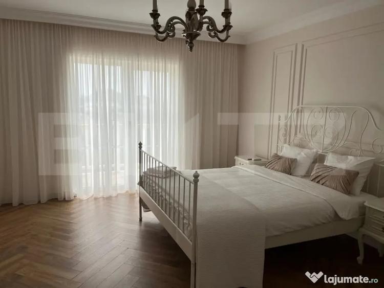 Casă cu 4 camere cu Teren 480 Mp în Central