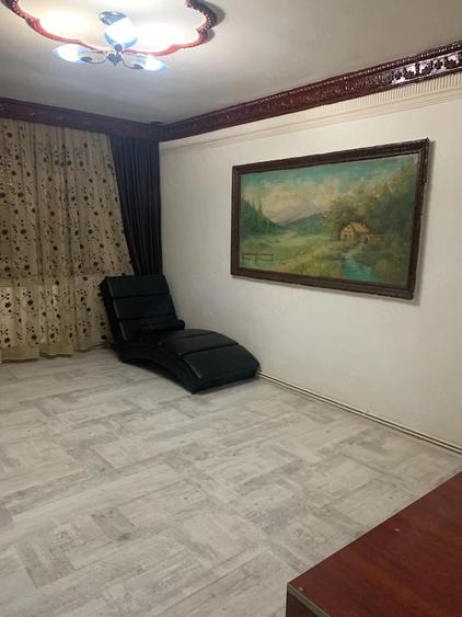 Apartament cu 2 camere decomandat în Antonești