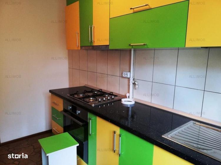Apartament cu 2 camere semidecomandat în Ultracentral