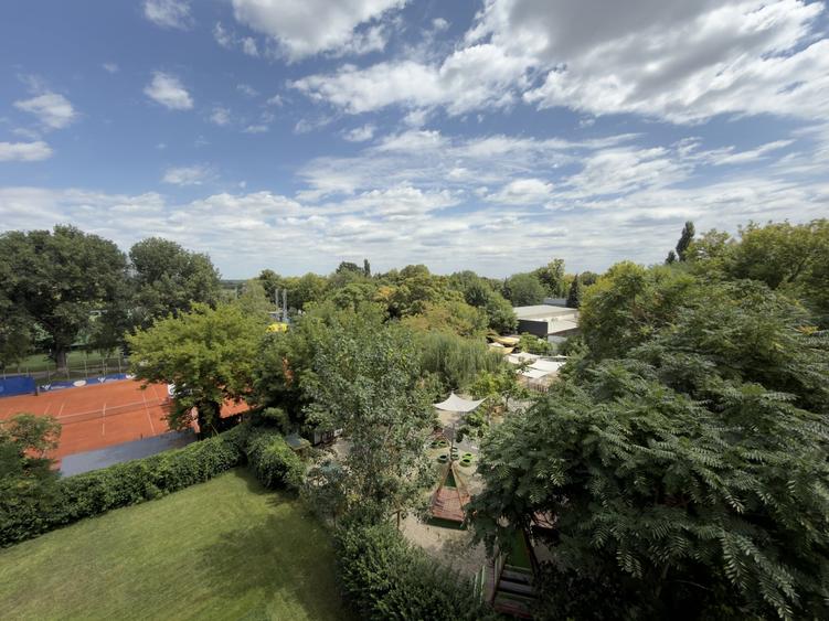 Apartament cu 2 camere semidecomandat, mobilat în Floreasca