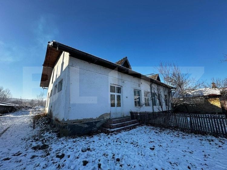 Spațiu industrial, de 220 mp, în Arcani