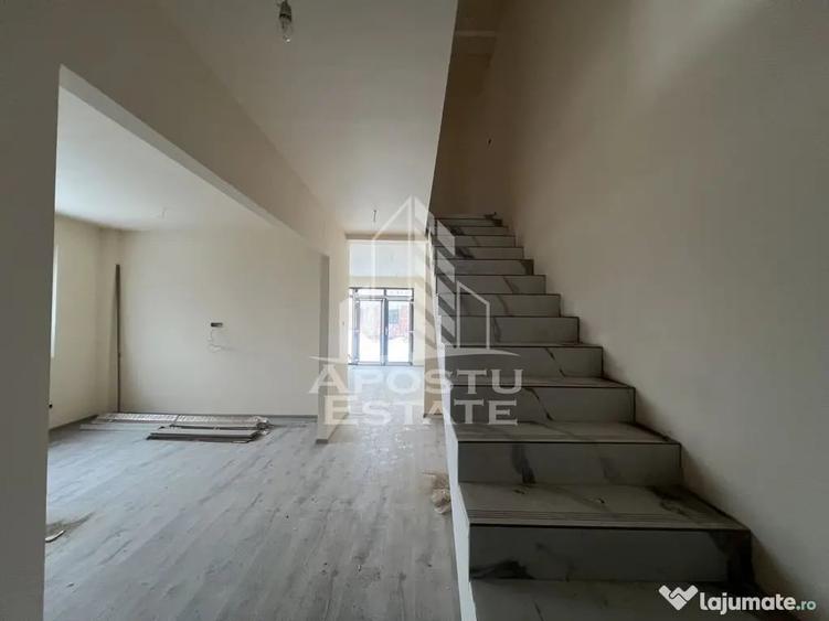 Casă cu 4 camere cu Teren 350 Mp în Moșnița Nouă