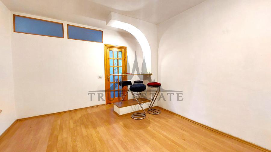 Apartament cu 2 camere decomandat în Moșilor