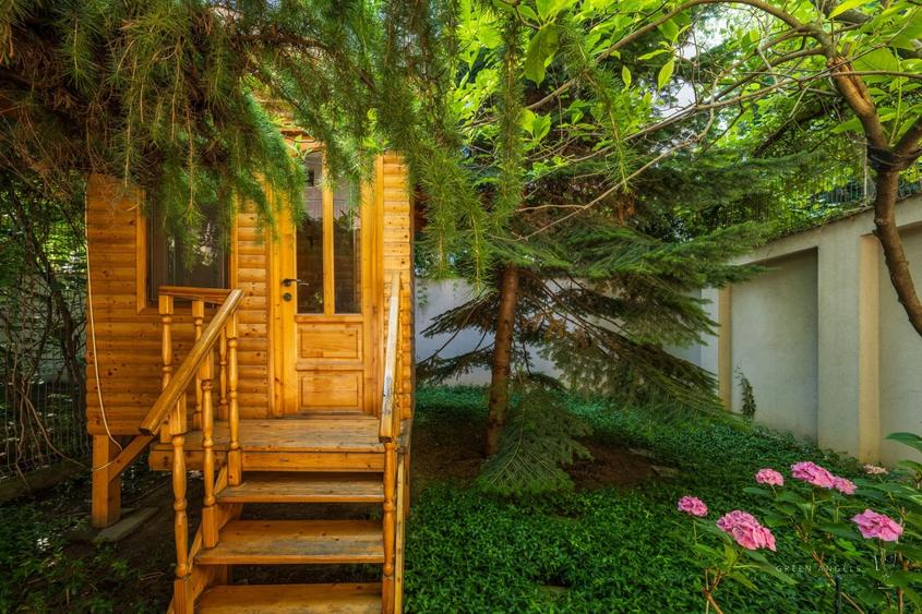 Casă individuală cu 7 camere cu Canalizare în Unirii