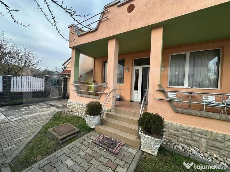 Casă cu 5 camere cu Teren 761 Mp în Blașcovici