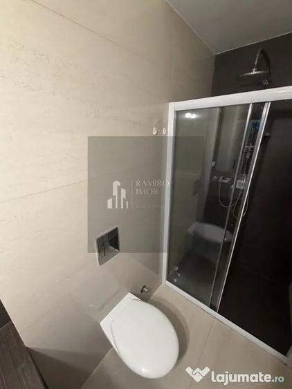 Apartament cu 3 camere semidecomandat în Măgurele