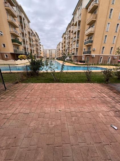 Apartament cu 2 camere decomandat în Tunari