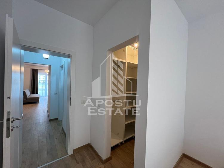 Apartament cu 2 camere semidecomandat, mobilat în Torontalului