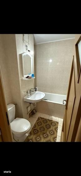 Apartament cu 2 camere decomandat în Exterior Vest