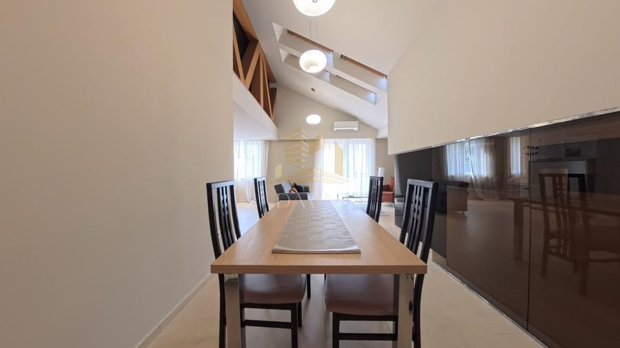 Apartament cu 4 camere semidecomandat, mobilat în Mănăștur