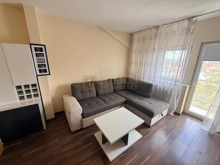 Apartament cu 3 camere decomandat în Șagului