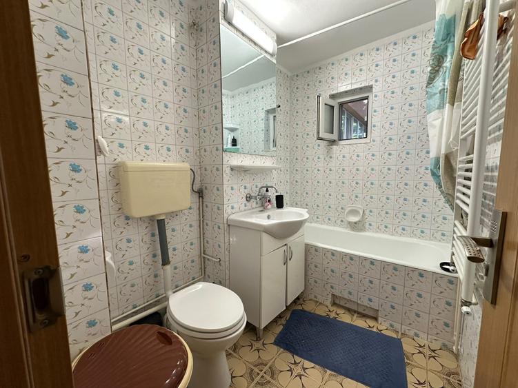 Apartament cu 2 camere decomandat în Zorilor