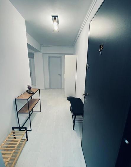 Apartament cu 2 camere semidecomandat, mobilat în Otopeni