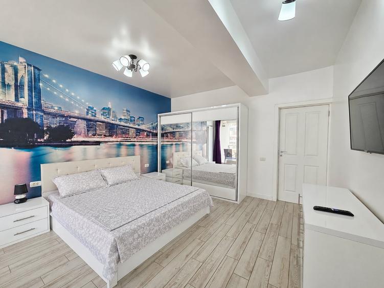 Apartament cu 2 camere decomandat, mobilat în Est