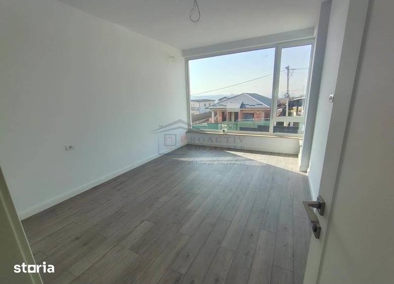 Casă cu 4 camere cu Teren 500 Mp în Burdujeni