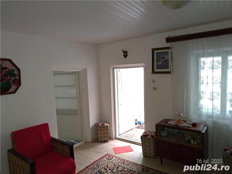 Casă cu 4 camere cu Teren 900 Mp în Nisiporești