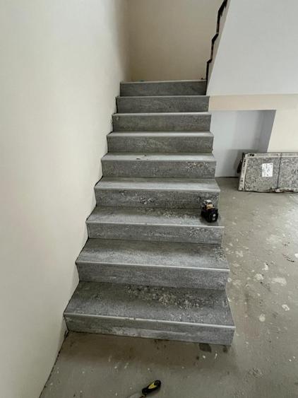 Casă individuală cu 5 camere cu Teren 400 Mp în Corbeanca