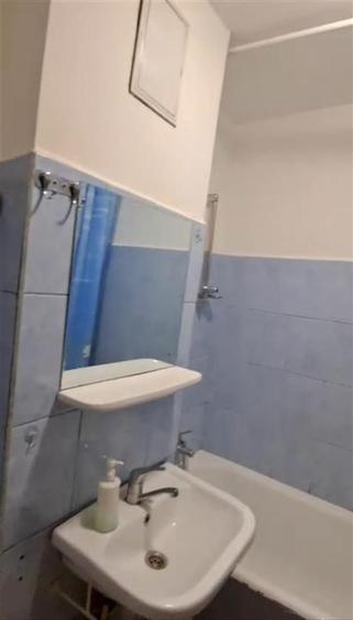 Apartament cu 2 camere decomandat, mobilat în Alexandru cel Bun