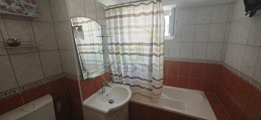 Apartament cu 3 camere decomandat, mobilat în Brazda lui Novac